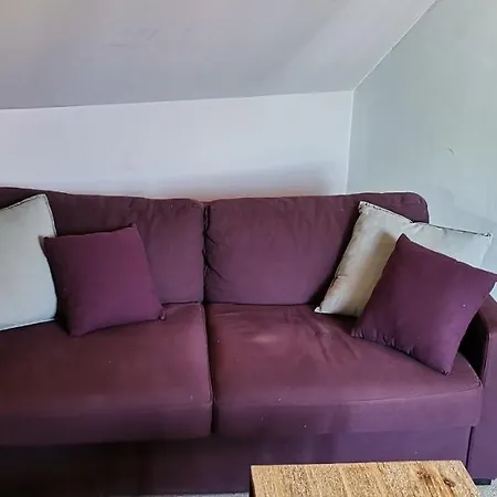 La Demeure Du Goupil Bed & Breakfast 2*