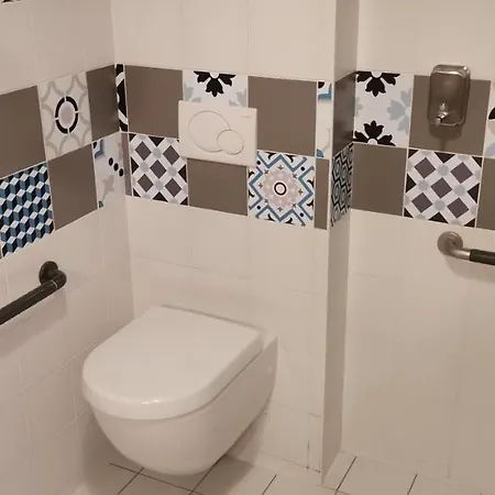 La Demeure Du Goupil 2*